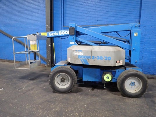 300 lb. Genie #Z-30/20, Boom Lift, AS IS - Image 2
