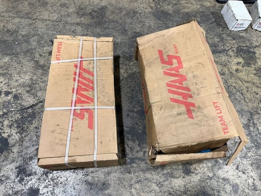 Haas/Kurt-Style, Pair of Single-Station Fixed-Jaw Vises, 6" jaw width, 9" opening - Image 1