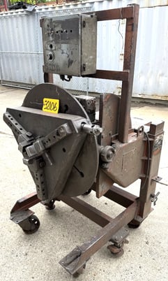 1000 lb. Ransome #10P, Welding Positioner, 30" Table, Gripper Chuck, As-Is - Image 1