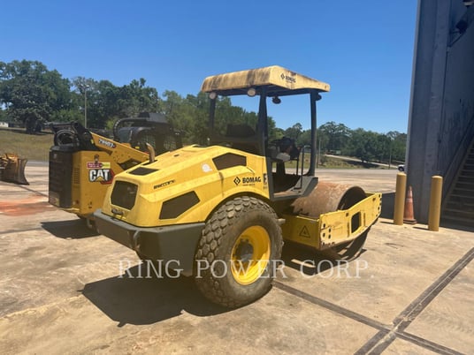 Bomag BW177D5, 936 hours, S/N: 31316, 2015 - Image 3