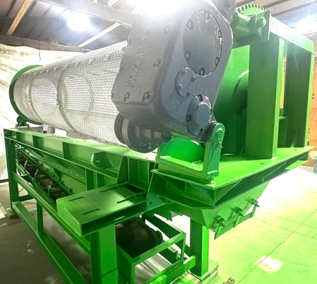 Rotary Trommel Screener, with cleaning brushes for rotating Drum Screen. - Image 5
