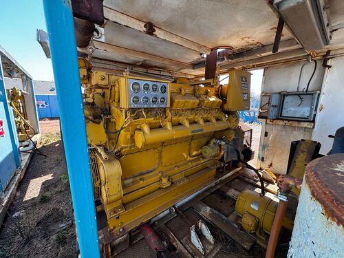 Texas First Industrial #F-1000, triplex mud pump, Caterpillar D398 powered engine - Image 2