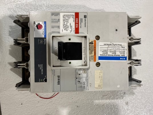 1200 Amps, Cutler-Hammer #HND312T33W, Molded Case Circuit Breaker, 3-pole, 600 Volt, 3PH - Image 1