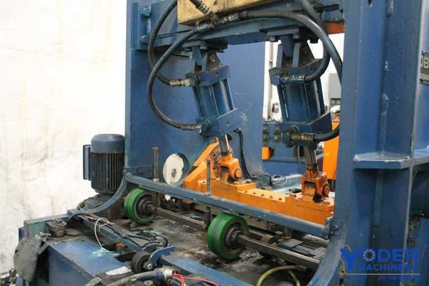 Bradbury, wing bender, 28" width, 15 HP, hydraulic clamp & bending, #65256 - Image 6