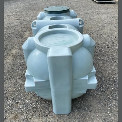 300 Gallon Polyethylene Underground Cistern Tank, #RKC-300LP, Low Profile, 1,364 Liters, NEW, N - Image 3