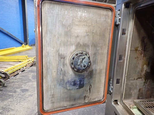 Consolidated Stills & Sterilizers, vacuum steam sterilizer, 24x37x36" chamber - Image 4