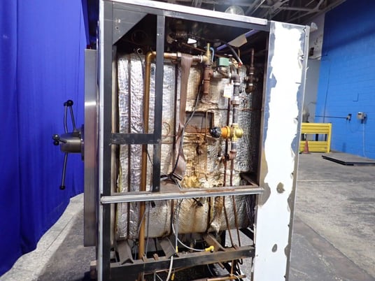 Consolidated Stills & Sterilizers, vacuum steam sterilizer, 24x37x36" chamber - Image 6