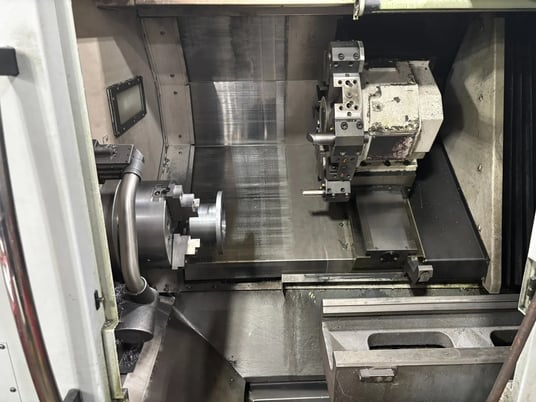 Okuma #Genos-L400E, CNC Lathe, 20.4" swing, 43.3" centers, 15.35" turning diameter, 8.66" X, 45" Z, 10" - Image 3