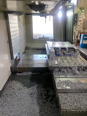 Haas #VF-5/40, 24+1 side mount tool changer, 50" X, 26" Y, 25" Z, 10000 RPM, #40, 30 HP, 23" x52" tbl. - Image 9