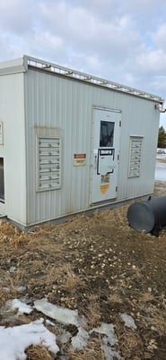 99 HP BRAHMA / Gardner Denver #E25DG, Screw Compressor Package, Cummins 6C CNG Driver, Sweet, 2009 - Image 1