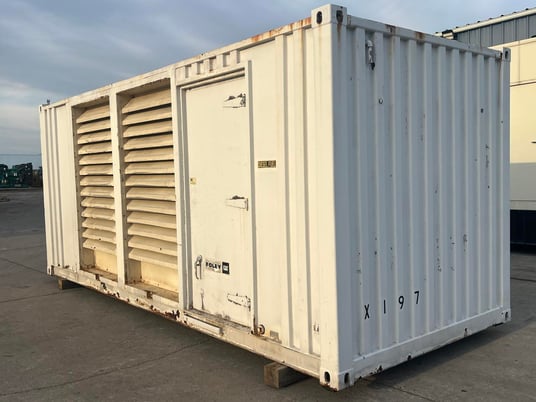 600 KW Caterpillar #XQ600, Diesel Generator Set, 277/480 Volts, 890 HP @ 1800 RPM CAT 3412 engine, circuit - Image 2