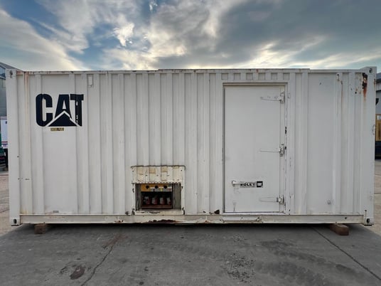 600 KW Caterpillar #XQ600, Diesel Generator Set, 277/480 Volts, 890 HP @ 1800 RPM CAT 3412 engine, circuit - Image 3