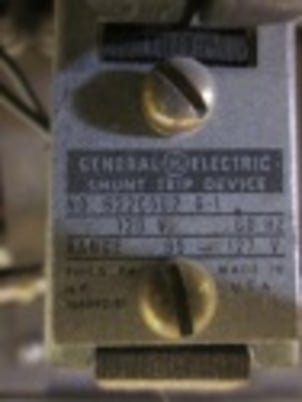 1600 Amps, General Electric, AKR-4A-50, electrically operated, drawout, #AB1382 - Image 3