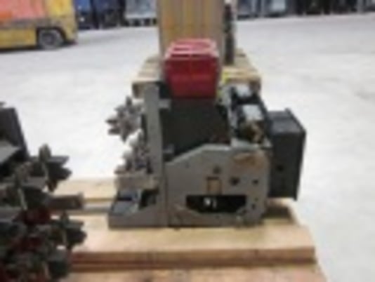 600 Amps, Siemens, K-600, electrically operated, drawout, #AB2899 - Image 5