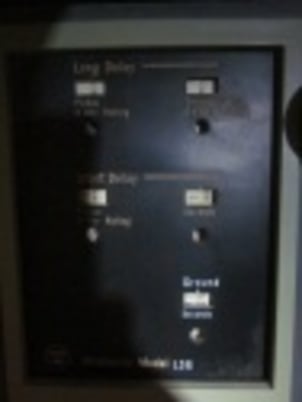 1200 Amps, Eaton, DS-416, manually operated, drawout, #AB2714 - Image 1