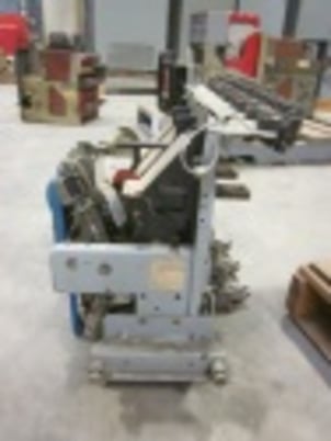 600 Amps, General Electric, AK-2A-25, electrically operated, drawout, #AB4179 - Image 3