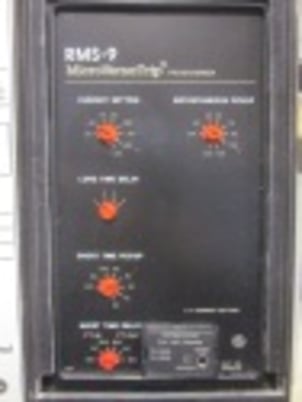 800 Amps, General Electric, THP88SS, manually operated, drawout, 600 Volts, #IC4020 - Image 1