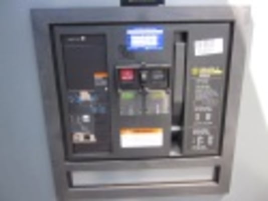 800 Amps, Square D, MP08H2, manually operated, drawout, 600 Volts, #IC4559 - Image 4