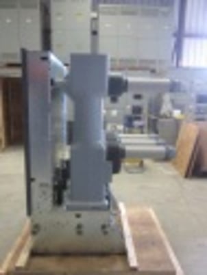 3000 Amps, Eaton, 380VCP-W32, electrically operated, drawout, 38000 Volts, New Surplus, #VB4787 - Image 4