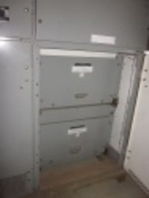 3000 Amps, Square D, VR-1000, electrically operated, drawout, 15000 Volts, #VB4117 - Image 1