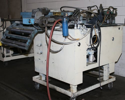 30" x 24" Air Feeds #AF-2, feeder/straightener, 24" stroke, 30 SPM, cabinet mounted, s/n #931022, 1993 - Image 3