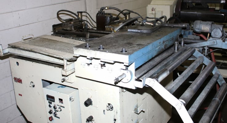 30" x 24" Air Feeds #AF-2, feeder/straightener, 24" stroke, 30 SPM, cabinet mounted, s/n #931022, 1993 - Image 4
