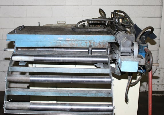 30" x 24" Air Feeds #AF-2, feeder/straightener, 24" stroke, 30 SPM, cabinet mounted, s/n #931022, 1993 - Image 5