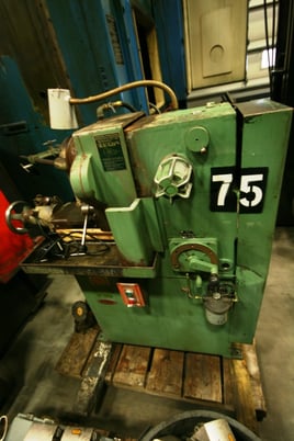 1/2" to 3" Oliver #600, tool grinder with automatic feed, 9" chuck, 9" x 2" x 5" grinding wheel, 2 HP, 11215 - Image 5