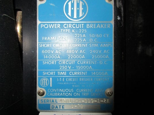 225 Amps, ITE, K-225, manually operated, drawout, Red/Black - Image 5