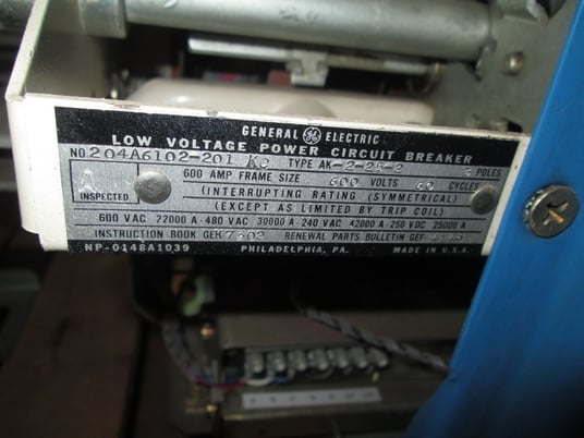 600 Amps, General Electric, AK-2-25-2, manually operated, drawout, F/M - Image 2