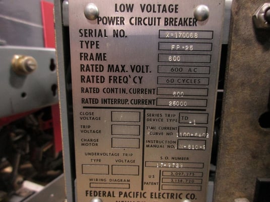 600 Amps, Federal Pacific, FP-25, manually operated, drawout - Image 2