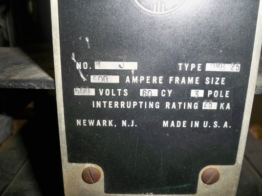 600 Amps, Federal Pacific, DMB-25, manually operated, drawout - Image 2