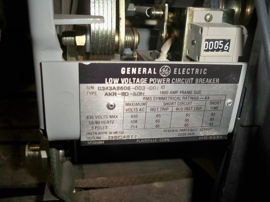 1600 Amps, General Electric, akr- 9d-50h, electrically operated, manually operated, drawout - Image 2
