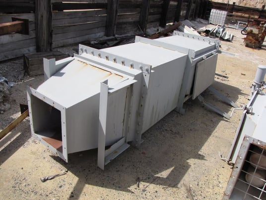 200 sq.ft., Mikropul, baghouse, pulse jet, 30" W x 93", pyramid bottom - Image 4