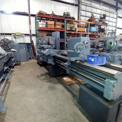 34" x 132" LeBlond #HD3220, heavy duty, 2-1/8" spindle hole, 25 HP, #5MT, 6" dia. quill, 1300 RPM, 1973 - Image 3