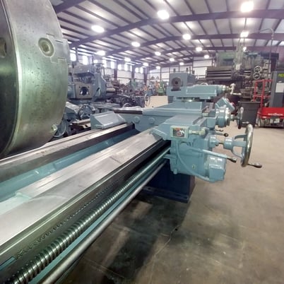 34" x 132" LeBlond #HD3220, heavy duty, 2-1/8" spindle hole, 25 HP, #5MT, 6" dia. quill, 1300 RPM, 1973 - Image 5