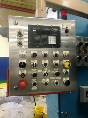 60 Ton, Oak #FP2-48, 1.5" stroke, 12" Shut Height, 48:x34" bed, 100-300 SPM, feedline, #5040 - Image 9