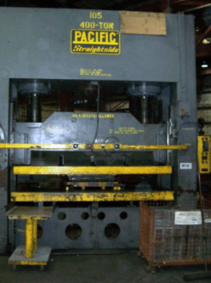 400 Ton, Pacific #400D8-54, straight side hydraulic press, 18" stroke, 33" daylight, 96" x54"bed - Image 3