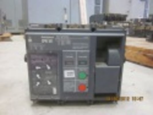 800 Amps, Eaton, SPB50, manually operated, drawout, 600 Volts, #IC5013 - Image 4