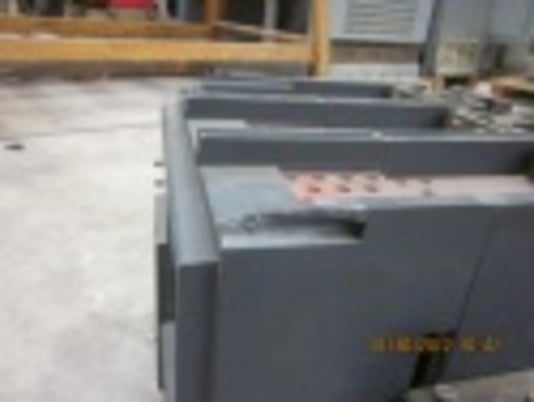 800 Amps, Eaton, SPB50, manually operated, drawout, 600 Volts, #IC5013 - Image 9