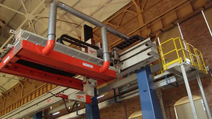 IGM, robotic welding cell, 1377" X, 118" Y, 59" Z, (2) 49" positioners, 151" swg, 2007, #26597 - Image 3