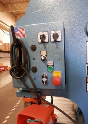 6" x 6" x 1/2" Scotchman #DO-150/240-24M, dual operation hydraulic ironworker, 150 ton, 12" throat, new - Image 7
