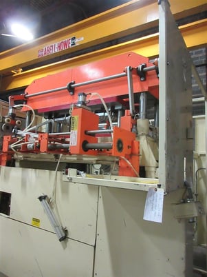 35 Ton, Lyle #152PV, vert.trim press, 16.5" x52" platen stroke, low hours, 2005, #12226C - Image 1