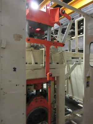 35 Ton, Lyle #152PV, vert.trim press, 16.5" x52" platen stroke, low hours, 2005, #12226C - Image 3