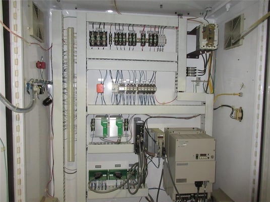 35 Ton, Lyle #152PV, vert.trim press, 16.5" x52" platen stroke, low hours, 2005, #12226C - Image 10