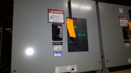 1200 Amps, Square D, VR, V5D4133Y000A, 4.76 KV, 50/60 hz., (3 available) - Image 1