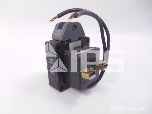 GE 125 Volts DC Closing Solenoid Assembly For Akr-30 / Akr-50 - Image 2