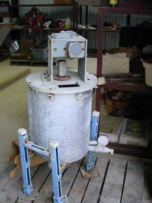 20 gallon Oscar Fisher Co., air driven sweep agitator, Stainless Steel, 40:1 gear ratio, 1725 input/ 43 output - Image 1