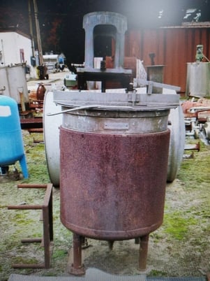 115 gallon Venango, Stainless Steel mix tank, has 3/4 Carbon Steel jacket rated 25 psi @ 267&deg;F, also has - Image 1