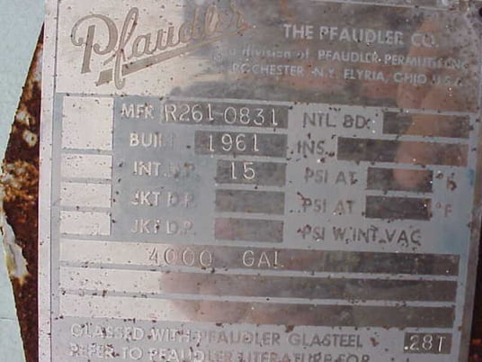 4000 gallon Pfaudler, glass lined tank, rated 15 psi internal - Image 2